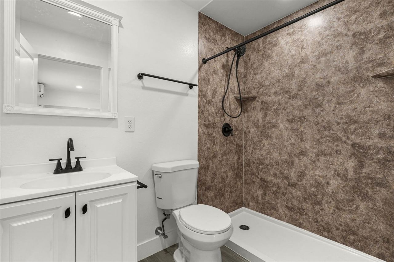 1305 29th Street W, Bradenton, FL 34205 Photo