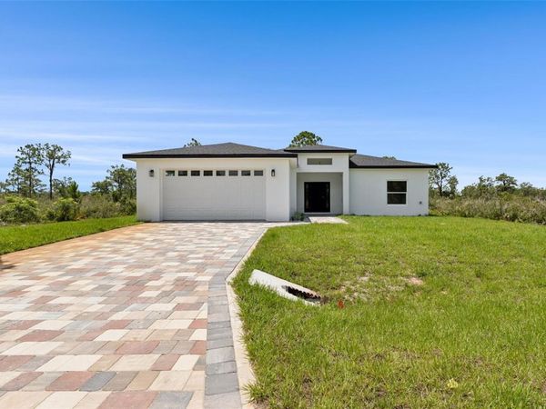 7435 CASILLA STREET , SEBRING, FL 33872