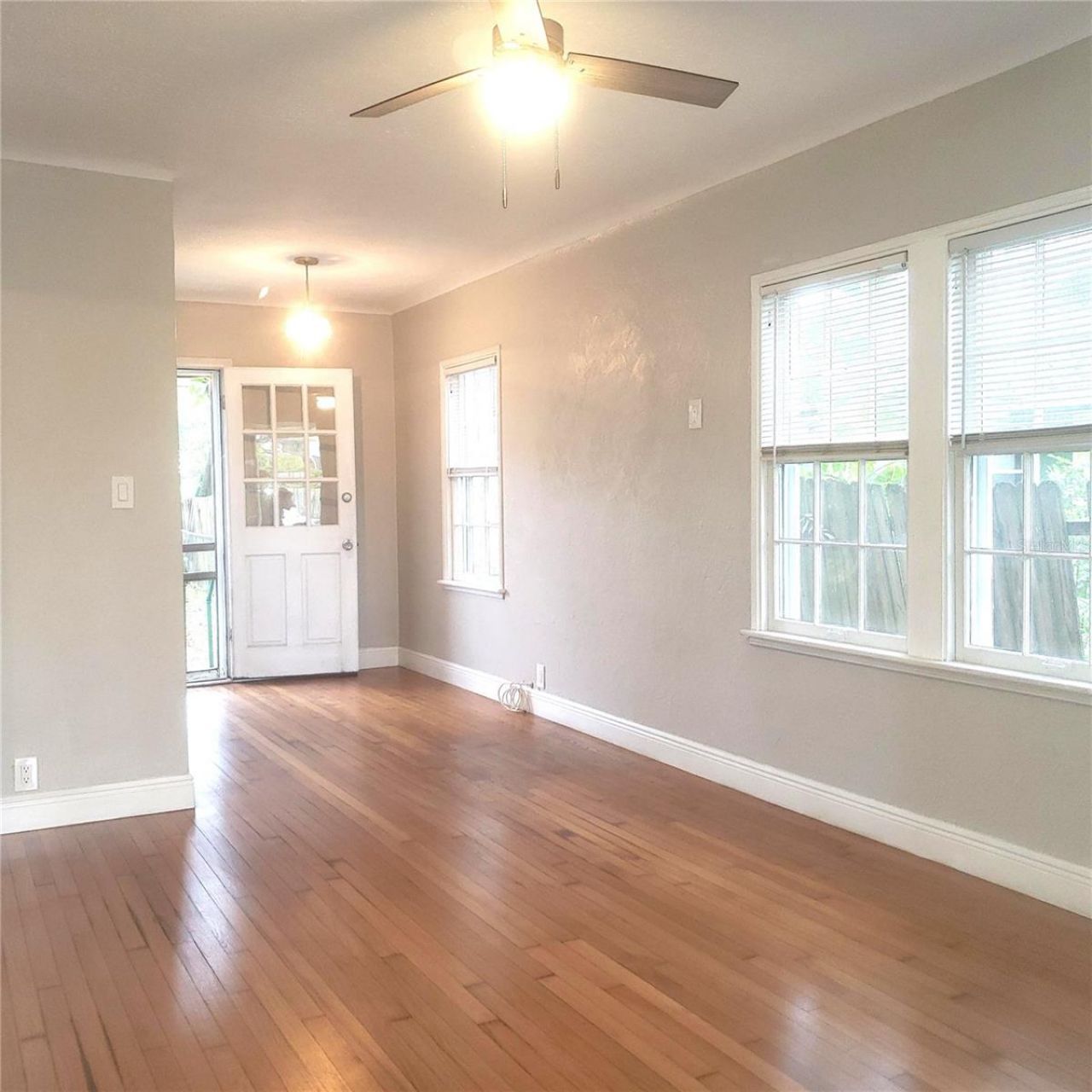 2259 2nd Ave N , Saint Petersburg, FL 33713 Photo