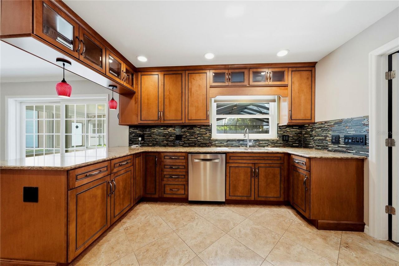 2103 Ramblewood Lane , Brandon, FL 33510 Photo