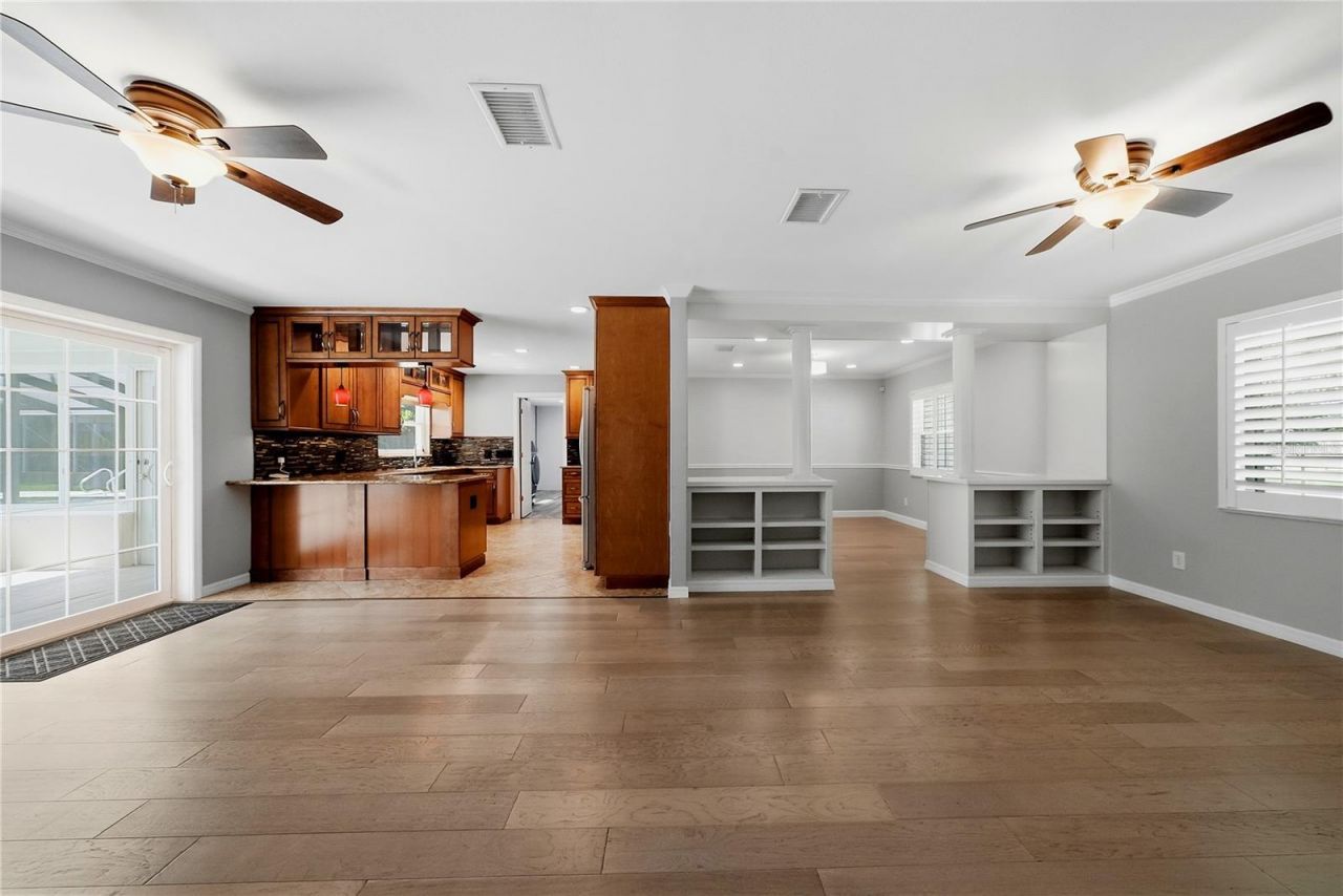 2103 Ramblewood Lane , Brandon, FL 33510 Photo
