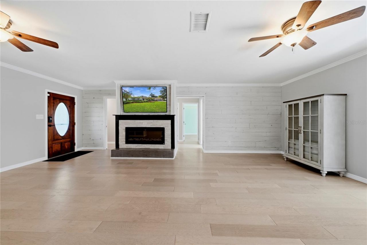2103 Ramblewood Lane , Brandon, FL 33510 Photo