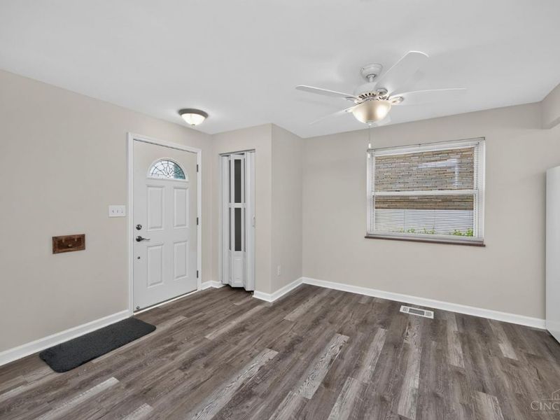 518 Rentz Place, Delhi Twp, OH 45238 Photo 5