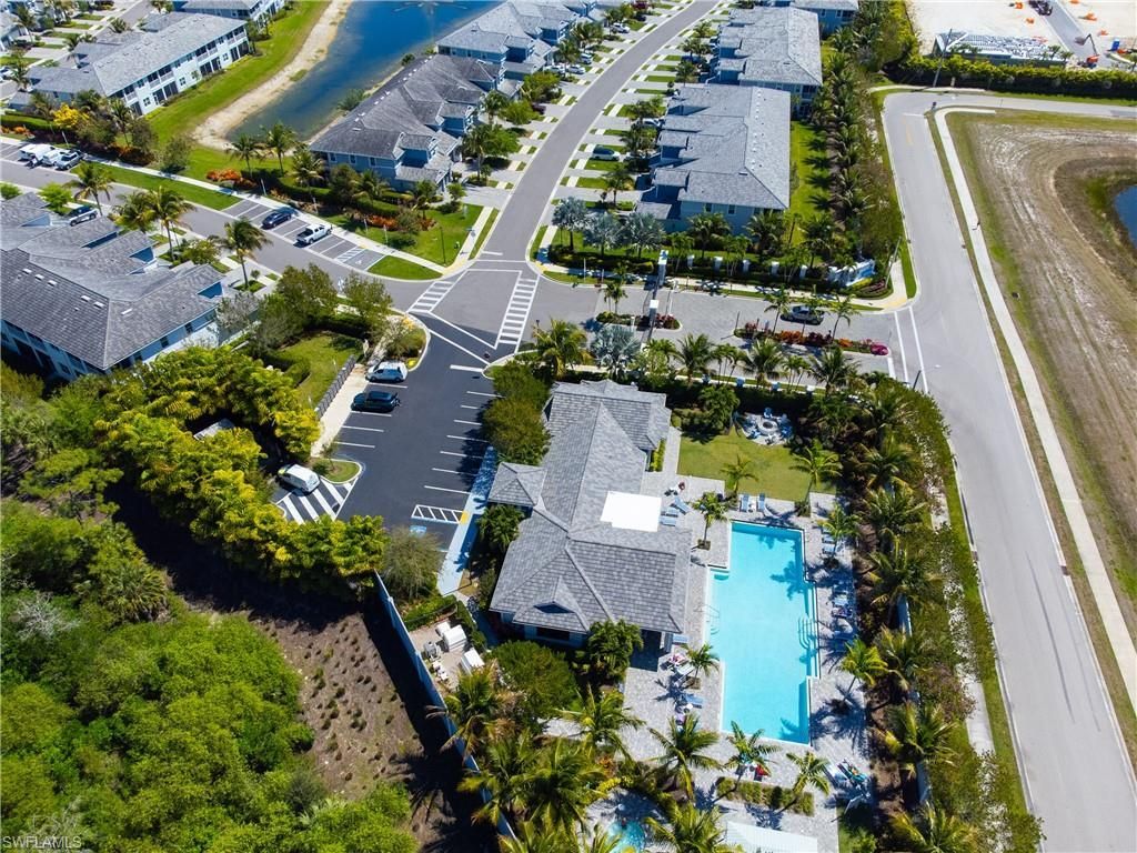 2626 Seychelles Cir, Unit 1404, Naples, FL 34112 Photo