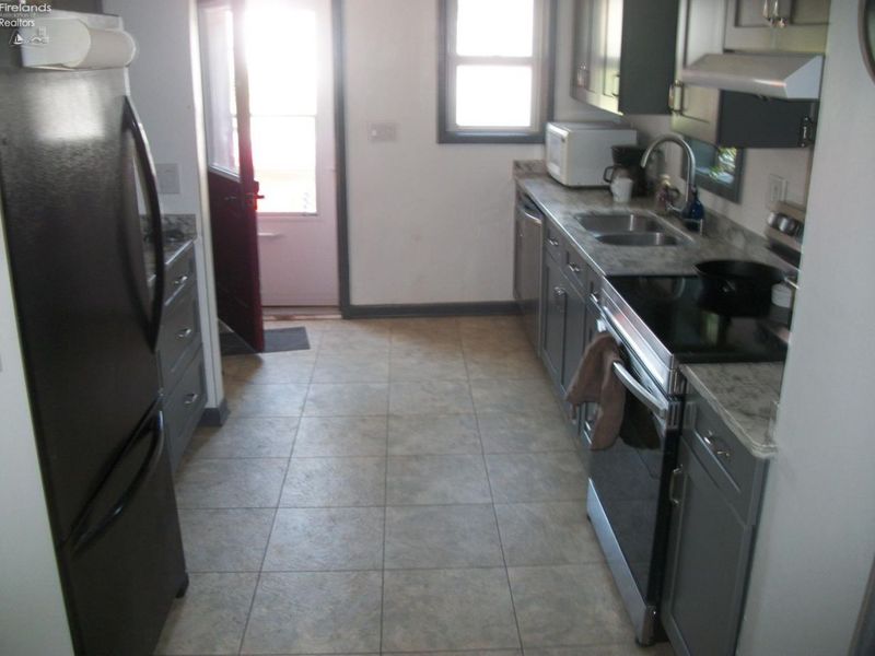 118 Brooklyn, Oak Harbor, OH 43449 Photo 10