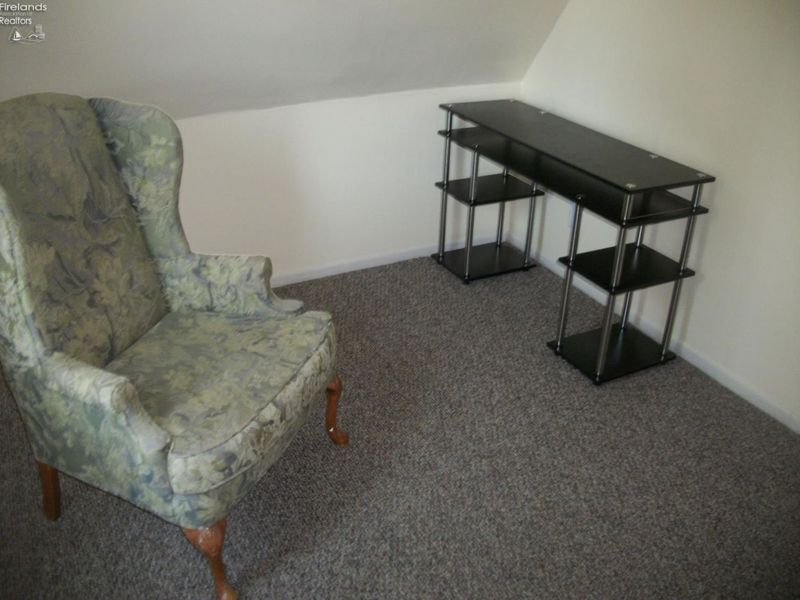 118 Brooklyn, Oak Harbor, OH 43449 Photo 5