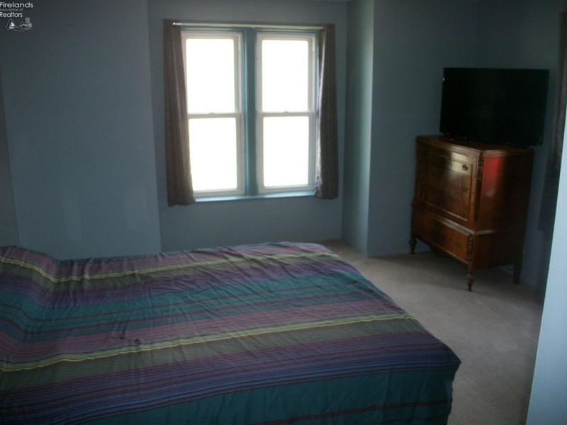 118 Brooklyn, Oak Harbor, OH 43449 Photo 8