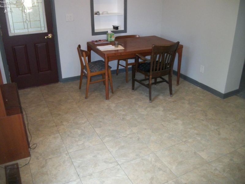 118 Brooklyn, Oak Harbor, OH 43449 Photo 9