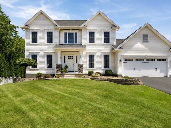 226 Cameron Hill Dr Drive, Rochester, NY 14612