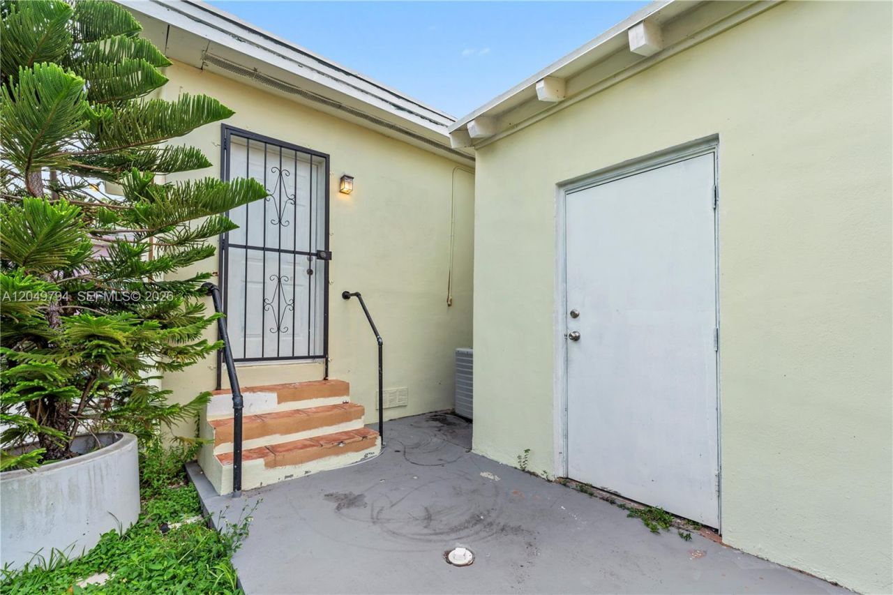 1920 NW 69th Ter, Miami, FL 33147 Photo
