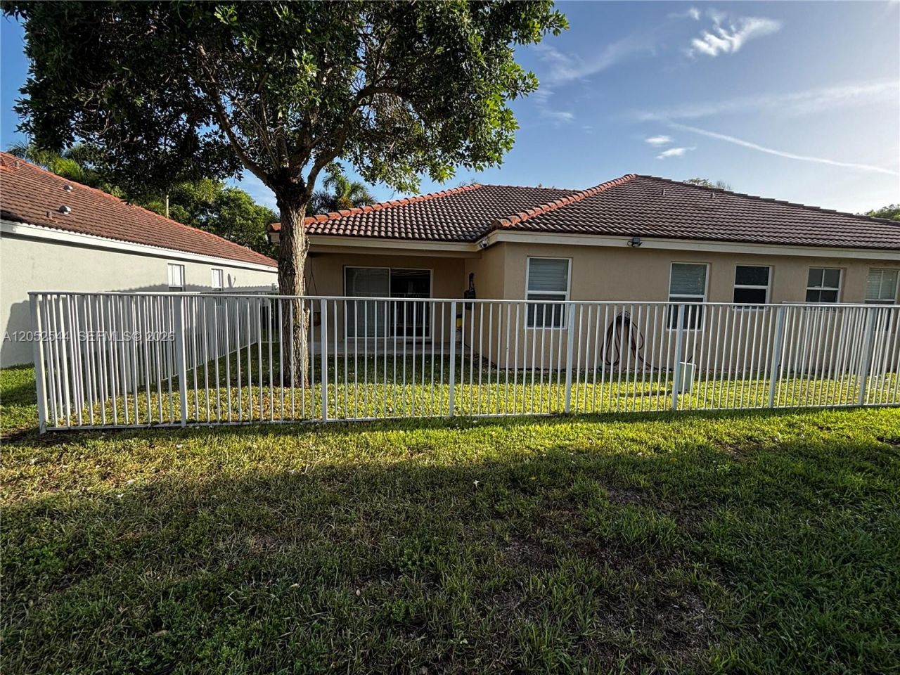 1879 Andromeda Ln, Weston, FL 33327 Photo