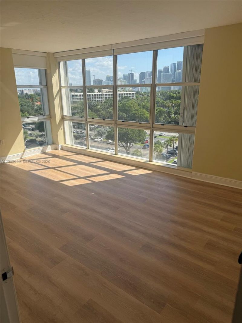 145 SE 25th Rd, Unit 1003, Miami, FL 33129 Photo