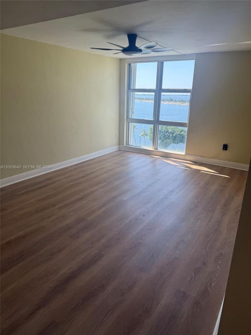 145 SE 25th Rd, Unit 1003, Miami, FL 33129 Photo