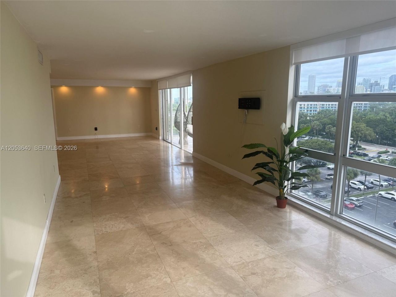 145 SE 25th Rd, Unit 1003, Miami, FL 33129 Photo