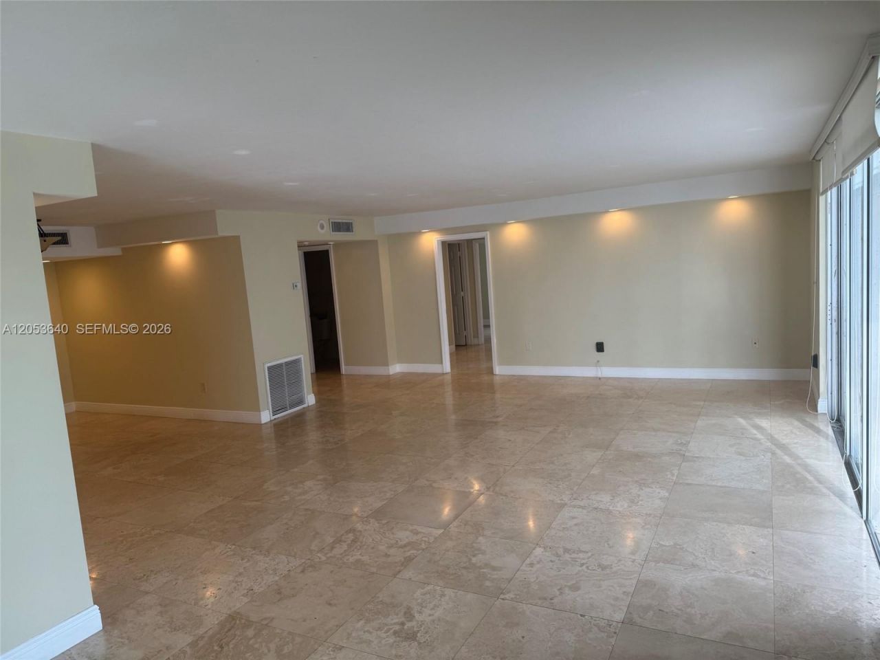 145 SE 25th Rd, Unit 1003, Miami, FL 33129 Photo