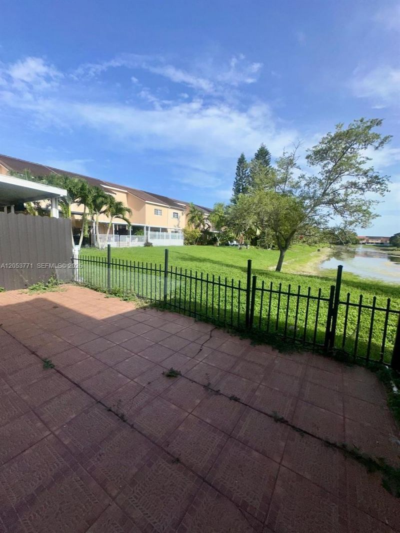 15334 SW 36th Ter , Unit 15334, Miami, FL 33185 Photo