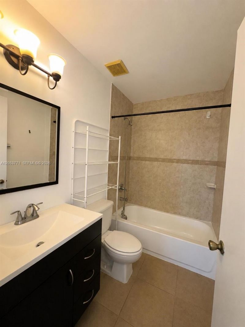 15334 SW 36th Ter , Unit 15334, Miami, FL 33185 Photo