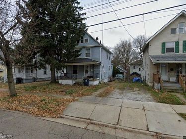 720 Florida Avenue, Kenmore, OH 44314