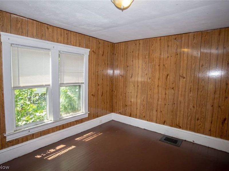 1290 E 188th Street, Cleveland, OH 44110 Photo 15