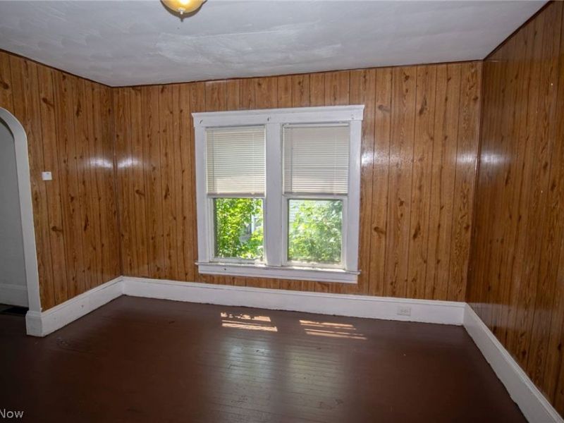 1290 E 188th Street, Cleveland, OH 44110 Photo 16