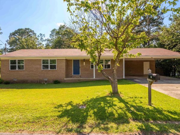 108 Ross Street , Hot Springs, AR 71901
