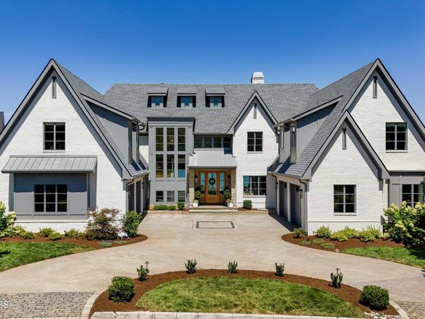1421 Charlottesville Blvd, Knoxville, TN 37922