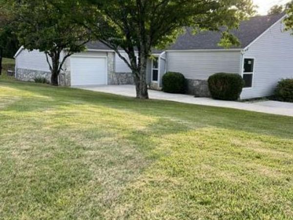 311 Jane Way Lane, Jacksboro, TN 37757