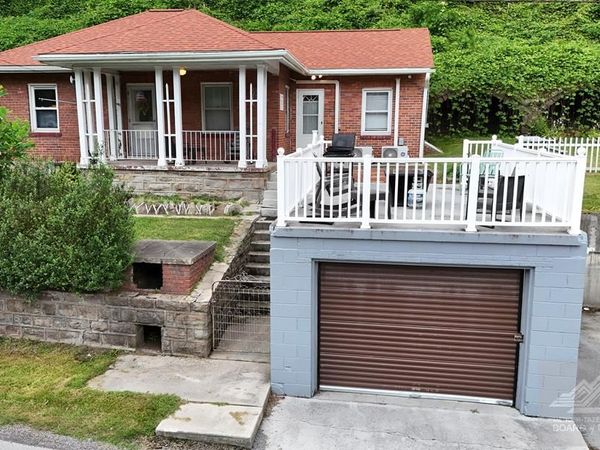 162 Cherokee Rd., Northfork, WV 24868