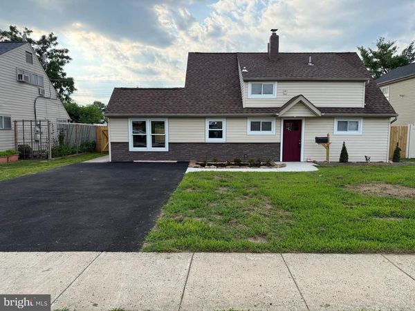 75 IVY HILL ROAD, LEVITTOWN, PA 19057