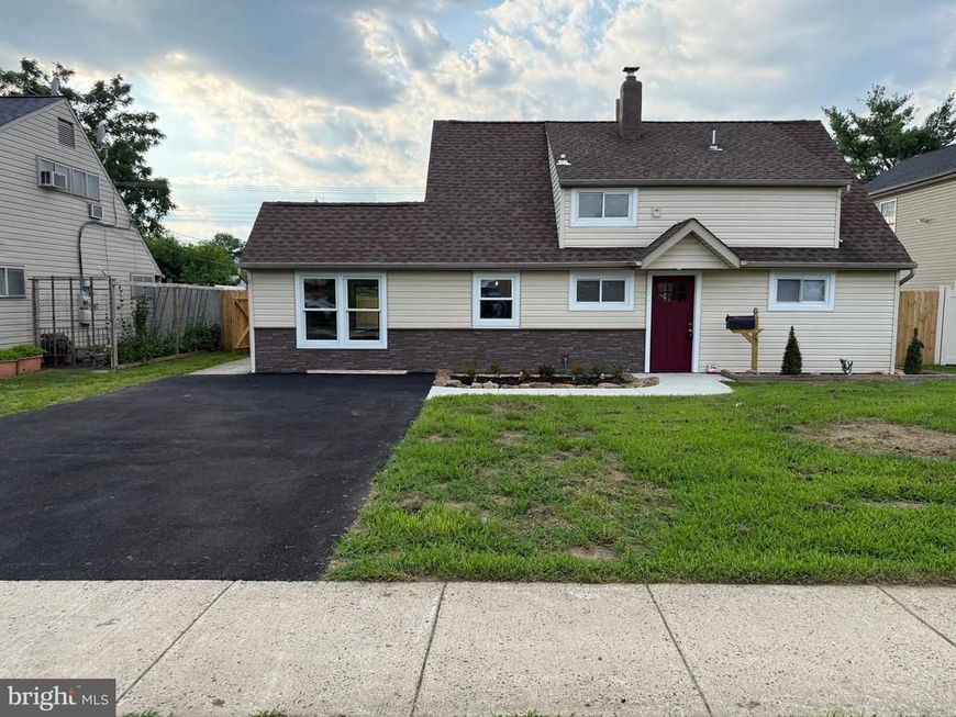75 Ivy Hill Road, Levittown, PA 19057 Main Photo