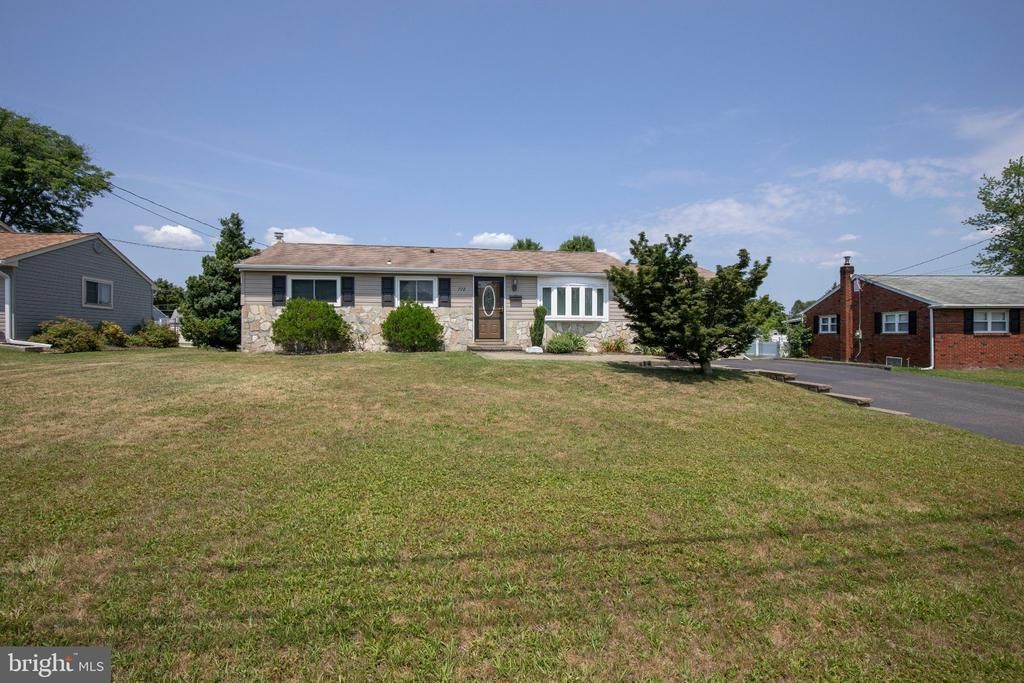772 CLIFFORD STREET, WARMINSTER, PA 18974
