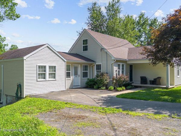 1514 Main Street, Browndale, PA 18421