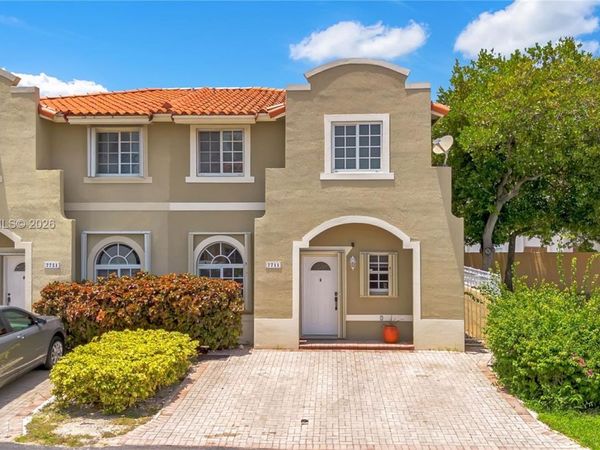 7711 SW 94th Ter , Miami, FL 33156