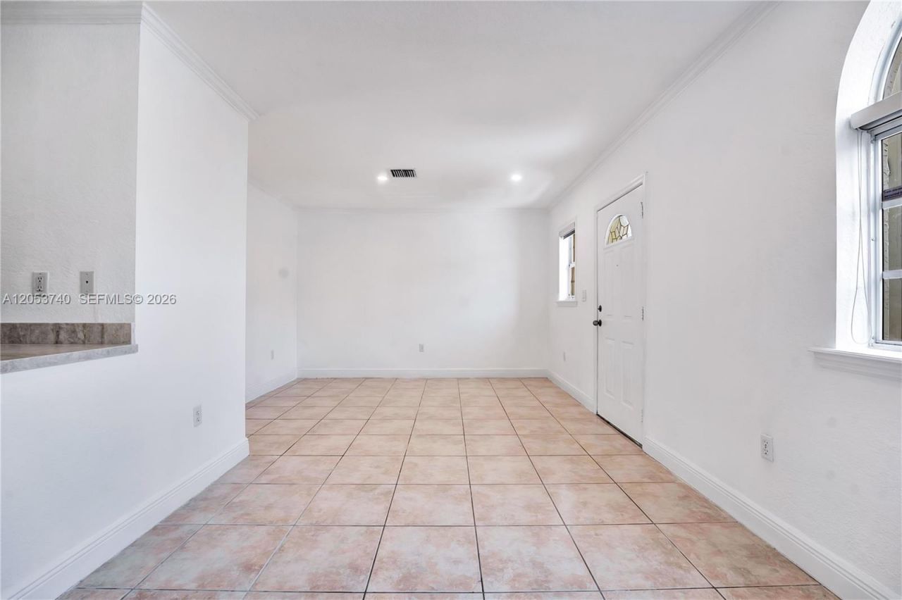 7711 SW 94th Ter , Miami, FL 33156 Photo