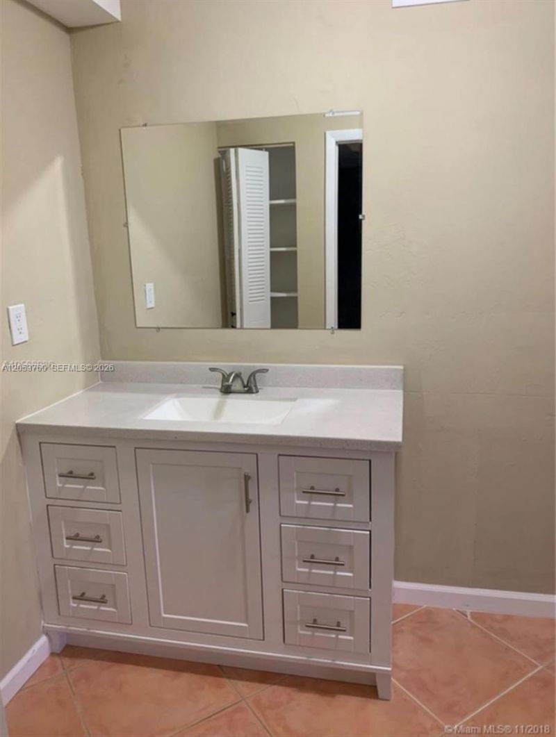 8325 SW 72nd Ave, Unit 102C, Miami, FL 33143 Photo