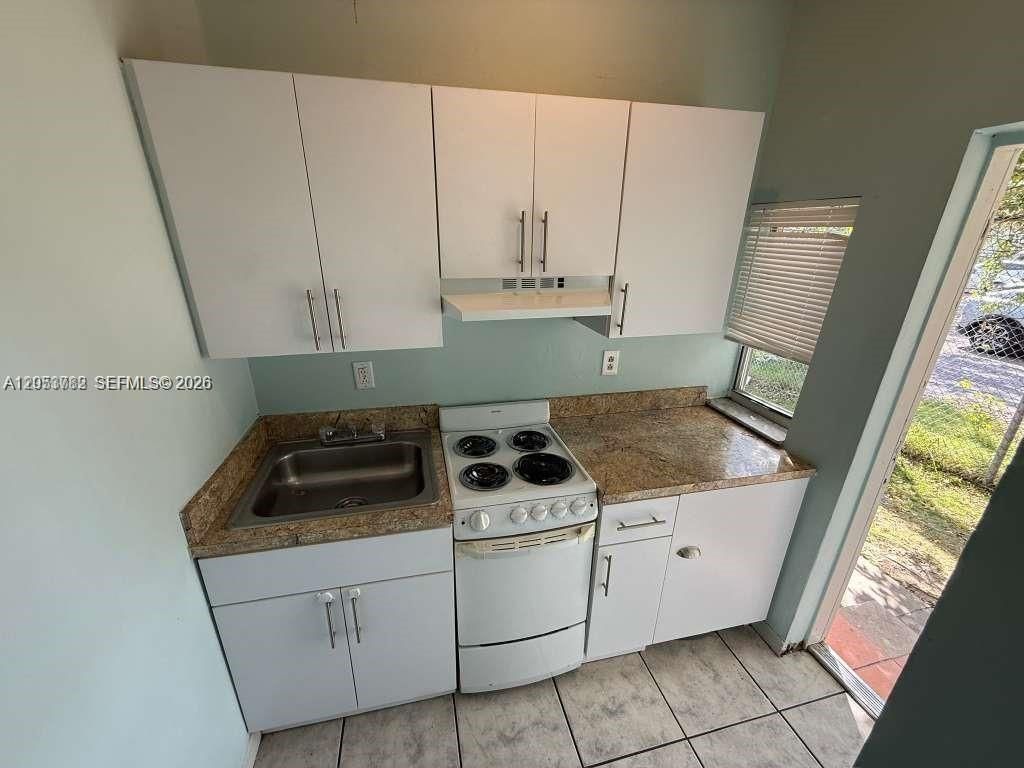Please Call For Address, Unit H, Miami, FL 33142 Photo