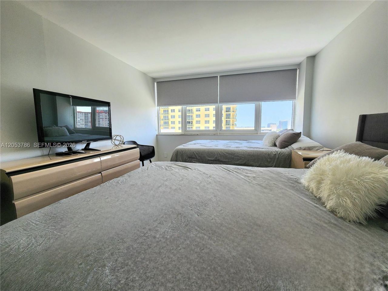 2030 S Ocean Dr , Unit 810, Hallandale Beach, FL 33009 Photo