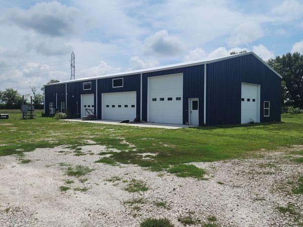 7796 N Meridian Road , Perrysville, IN 47974