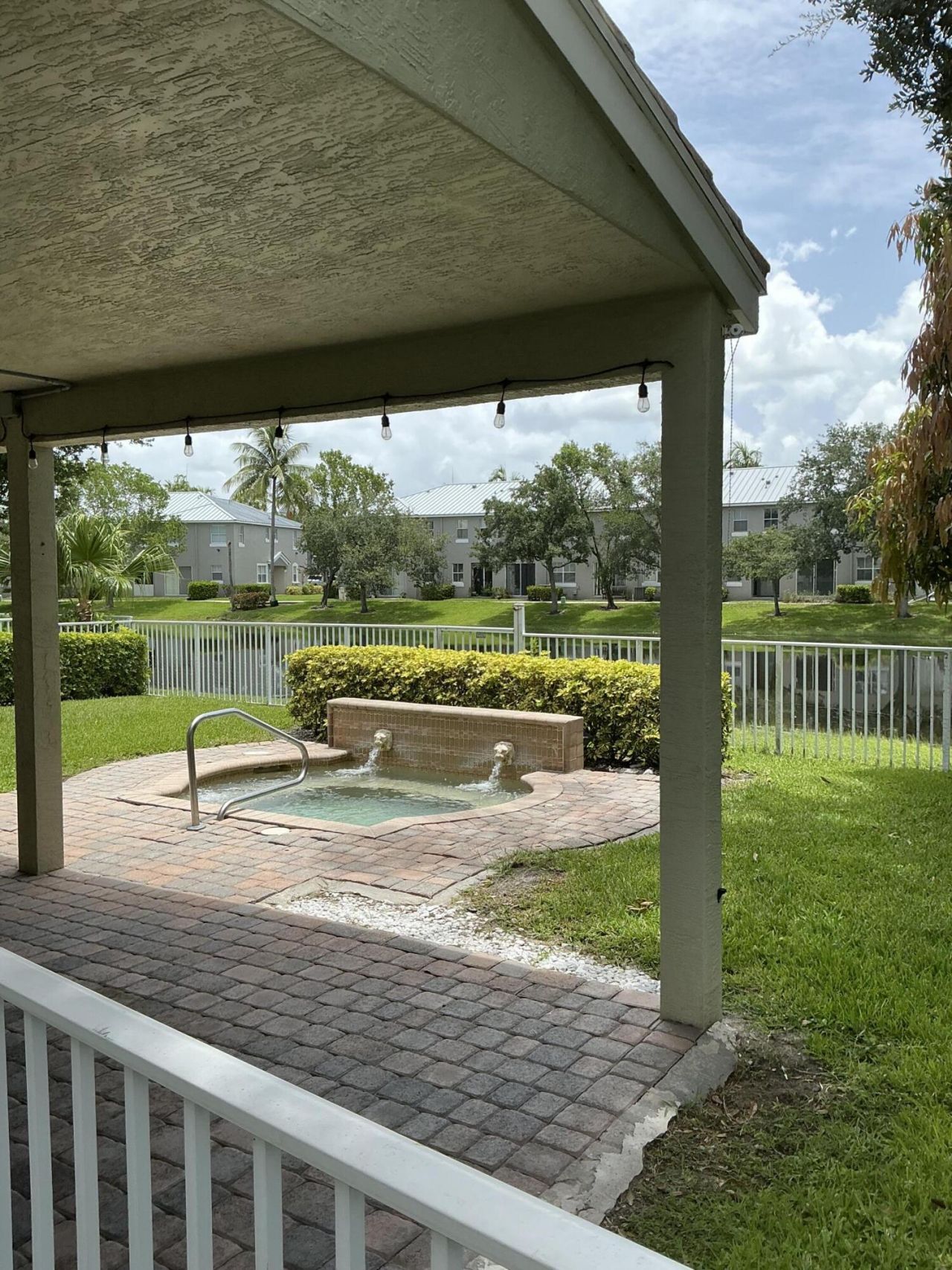 108 Kensington Way, Royal Palm Beach, FL 33411 Photo