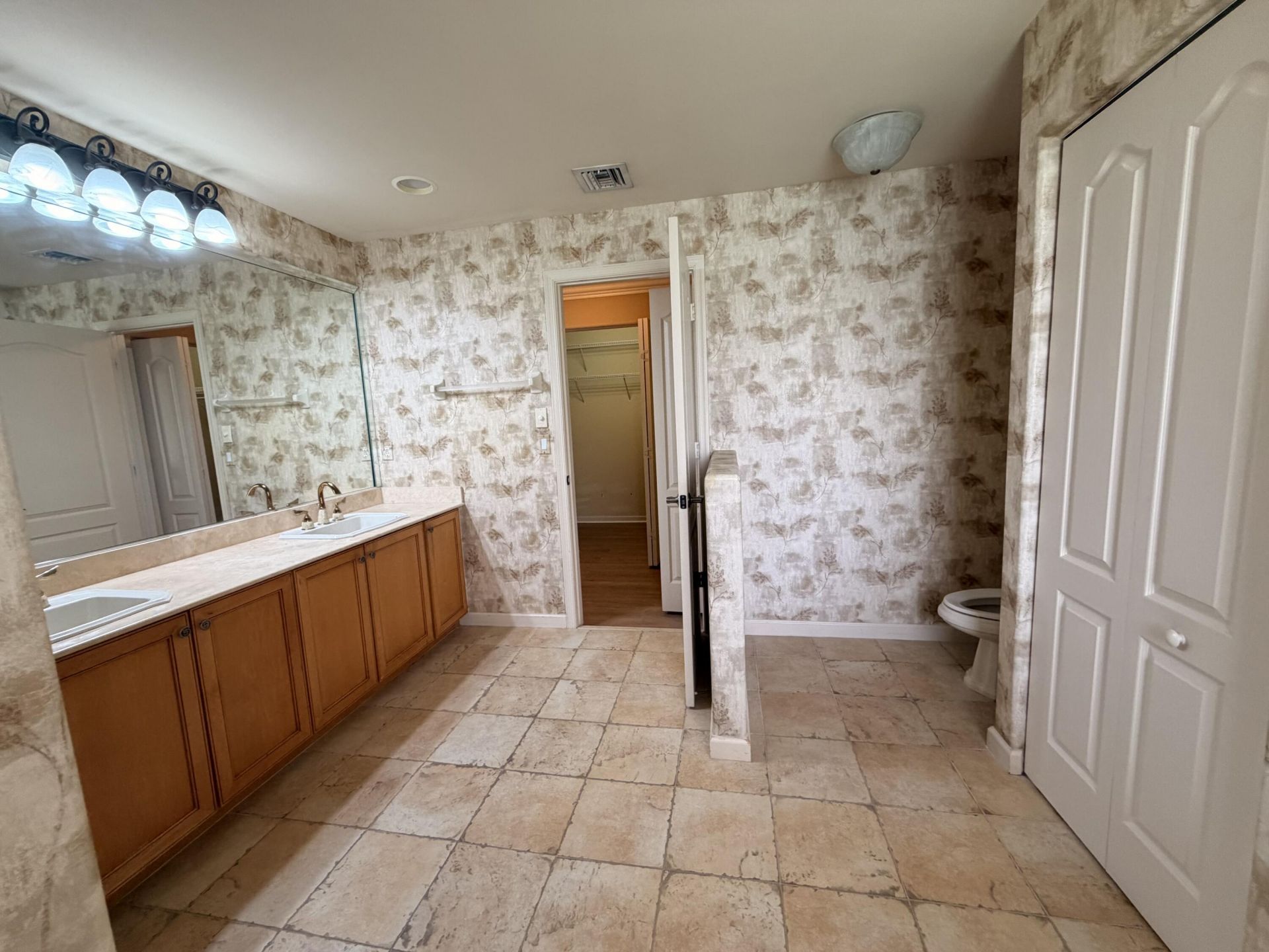 108 Kensington Way, Royal Palm Beach, FL 33411 Photo