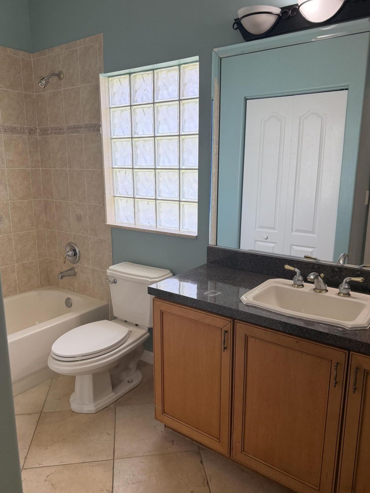 108 Kensington Way, Royal Palm Beach, FL 33411 Photo