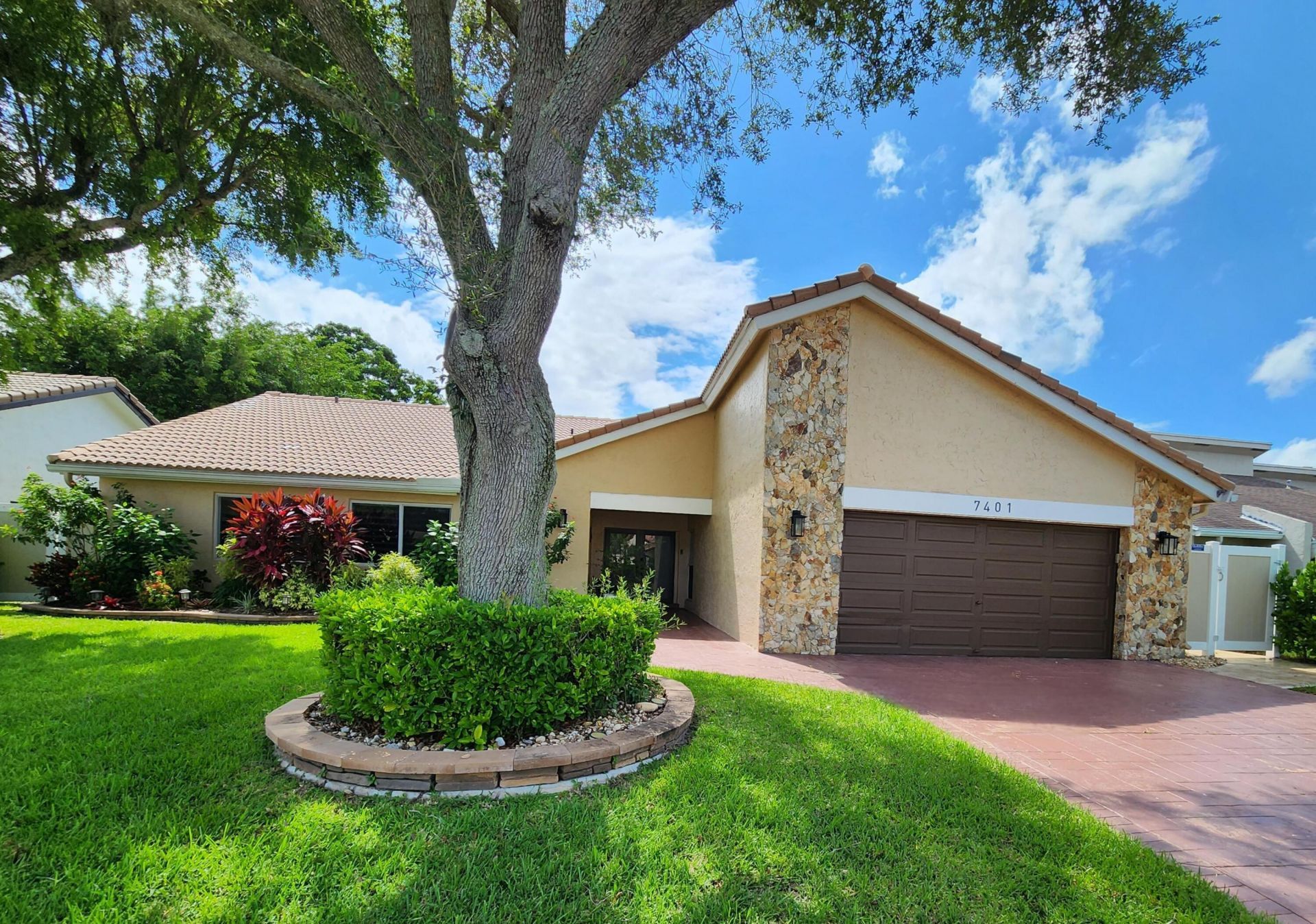 7401 Corkwood Terrace, Tamarac, FL 33321 Photo