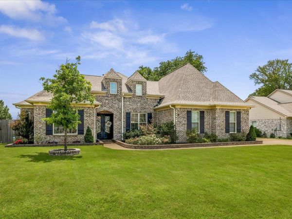51 JOHNSBOROUGH CV, Atoka, TN 38004