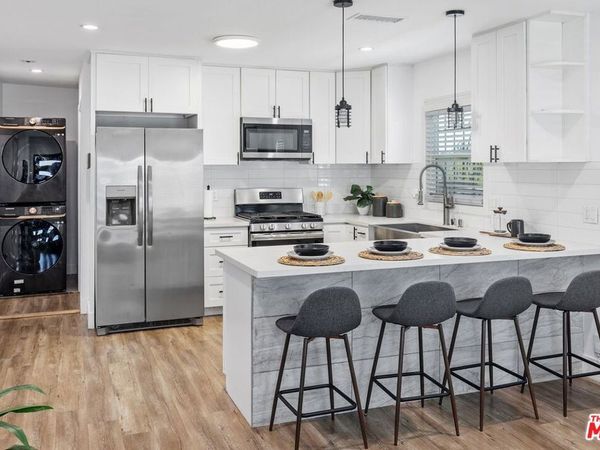 1929 W 65th Place, Los Angeles, CA 90047