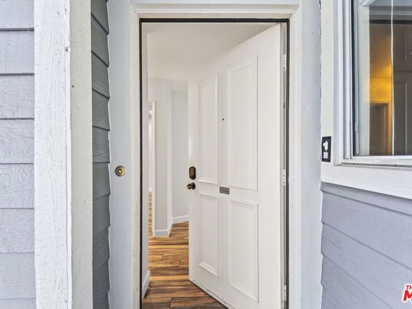8500 Falmouth Avenue, Unit 2104, Los Angeles, CA 90293