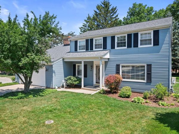 2205 Cottage COURT, Waukesha, WI 53188