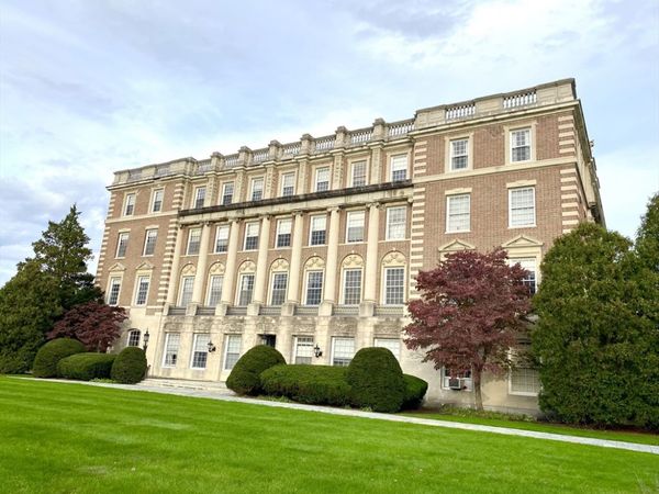16 Balmoral Street, Unit 417, Andover, MA 01810