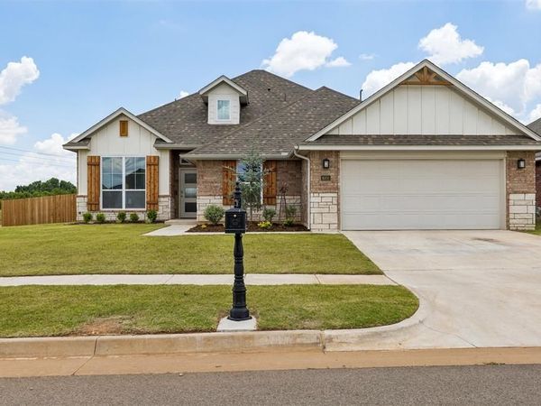 9300 NW 141st Street, Yukon, OK 73099