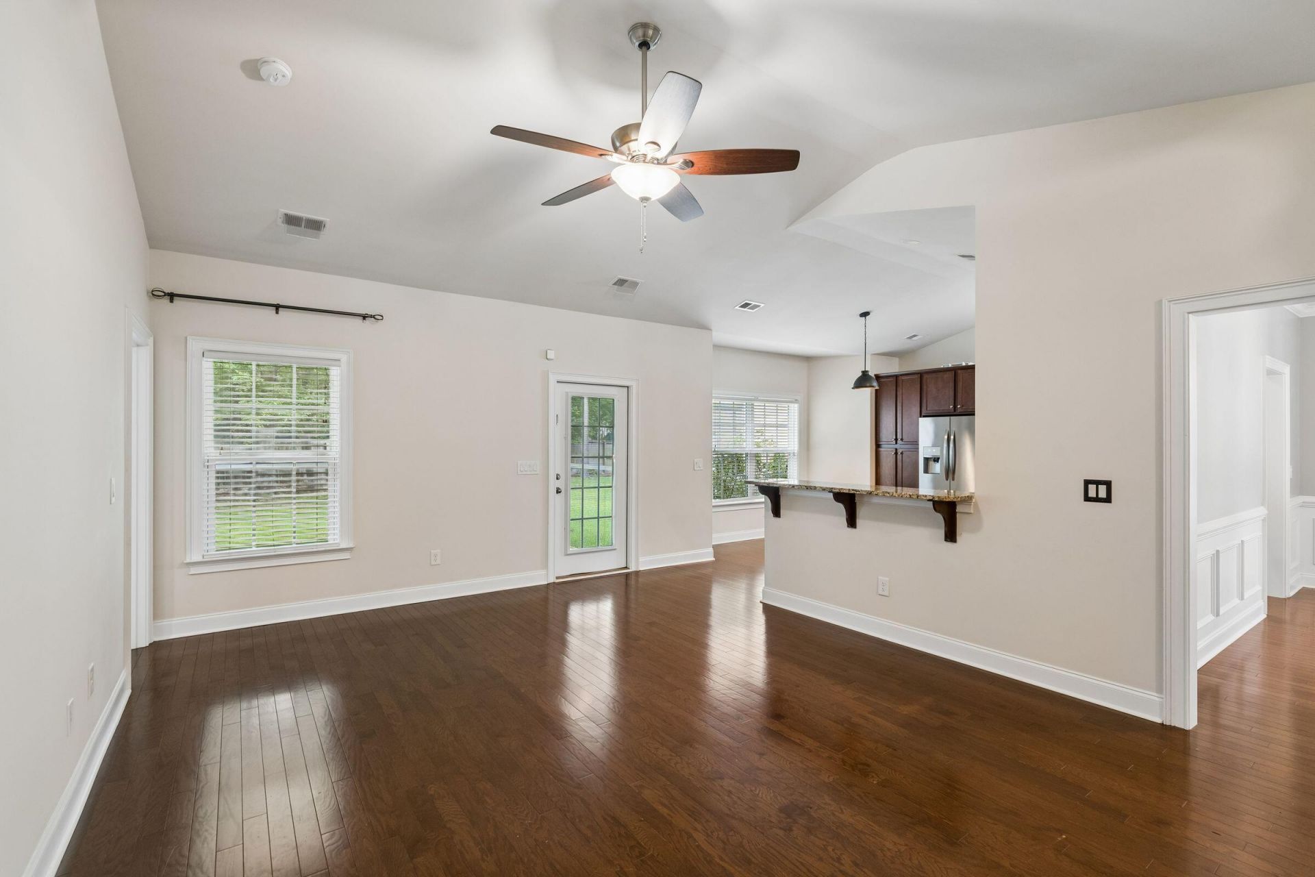 5306 Natures Color Lane Photo 10