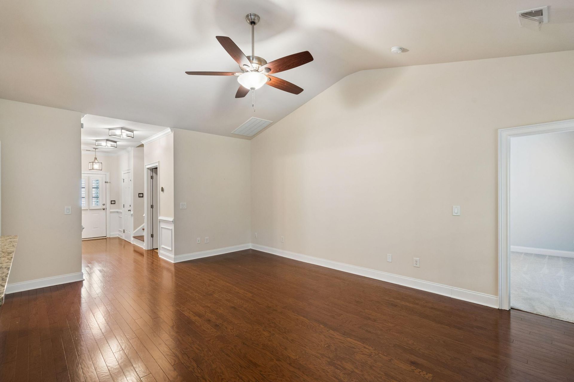 5306 Natures Color Lane Photo 12